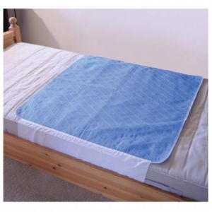 Bed Pad - Aidapt, large mattress protection to keep your bed dry