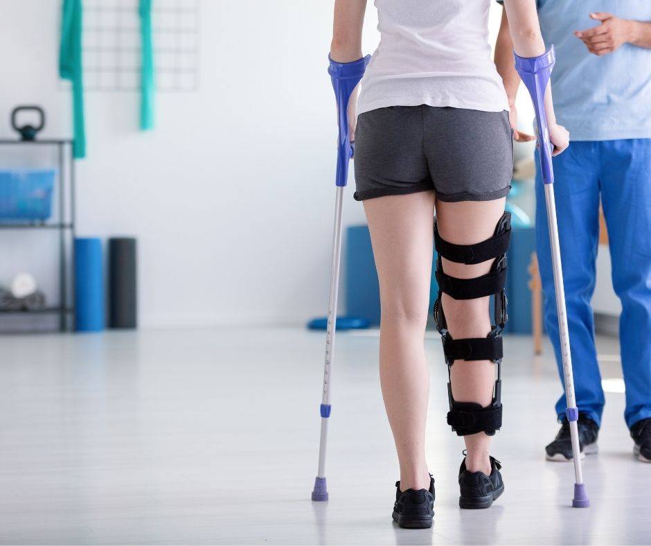 Woman with brace_bettercaremarket