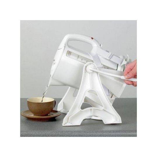 Universal kettle tipper